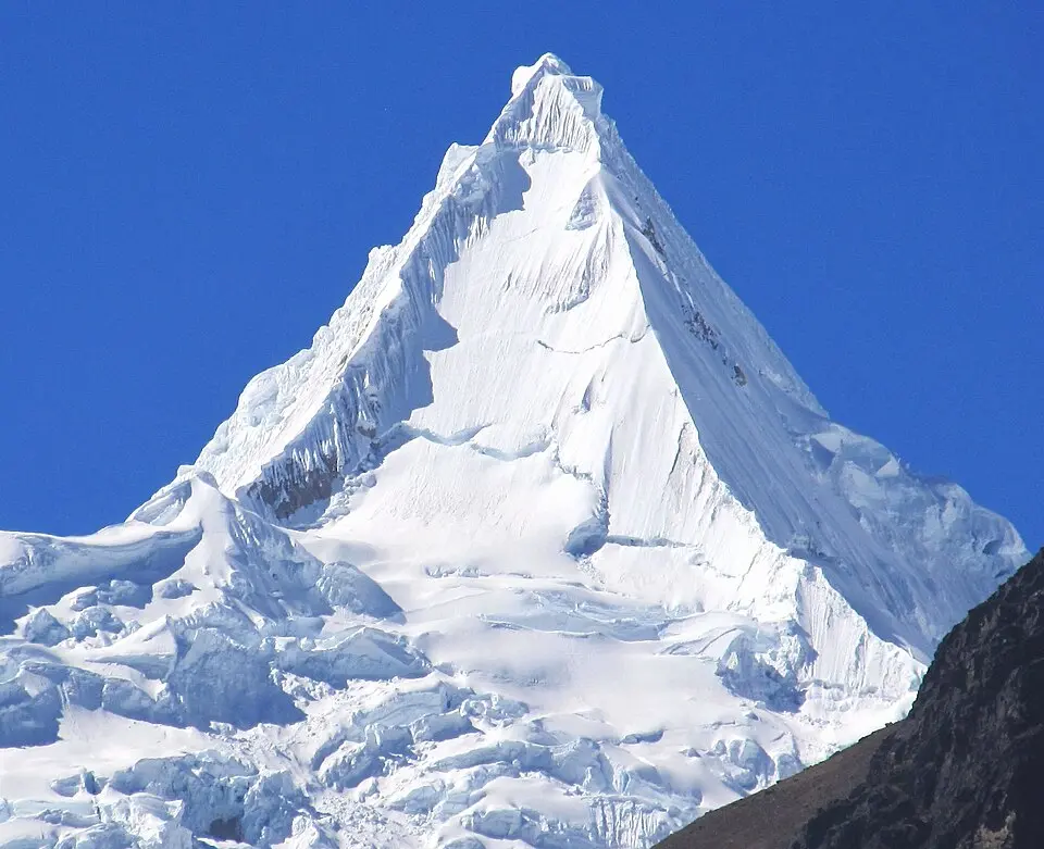 Nevado Alpamayo