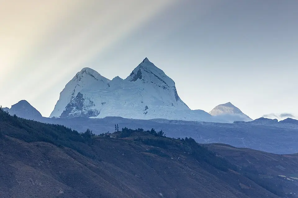 Nevado Huandoy Norte